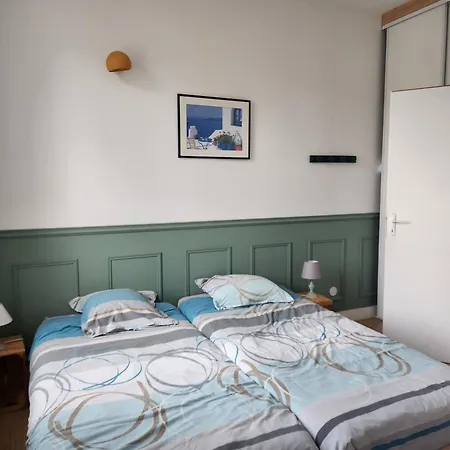 Apartment 55m2 Avec Balcon *